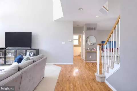 Entry Way - 18 Millwood Dr, Mickleton, NJ 08056 photo 10 of 14