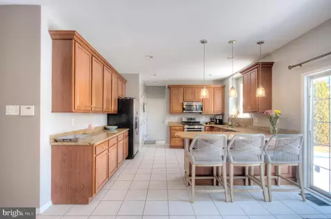 Kitchen - 18 Millwood Dr, Mickleton, NJ 08056 photo 1 of 4
