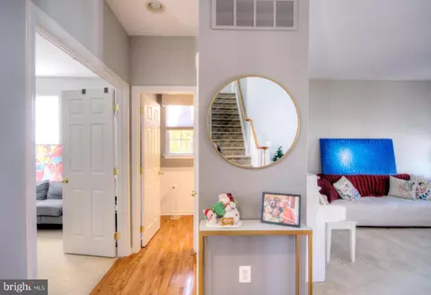 Entry Way - 18 Millwood Dr, Mickleton, NJ 08056 photo 7 of 14