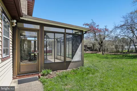 Exterior - 15 Wright Loop, Williamstown, NJ 08094 photo 6 of 11