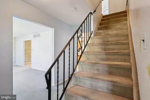 Entry Way - 15 Wright Loop, Williamstown, NJ 08094 photo 2 of 10