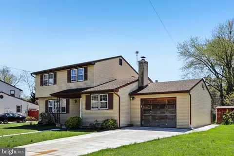 Exterior - 15 Wright Loop, Williamstown, NJ 08094 photo 2 of 11