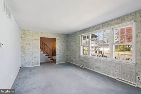 Living - 15 Wright Loop, Williamstown, NJ 08094 photo 5 of 5
