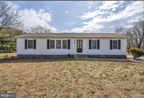 1230 Winslow Rd, Williamstown, NJ 08094
