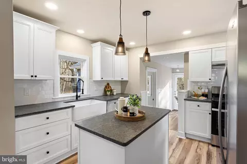 945 Washington Ave, Franklinville, NJ 08322