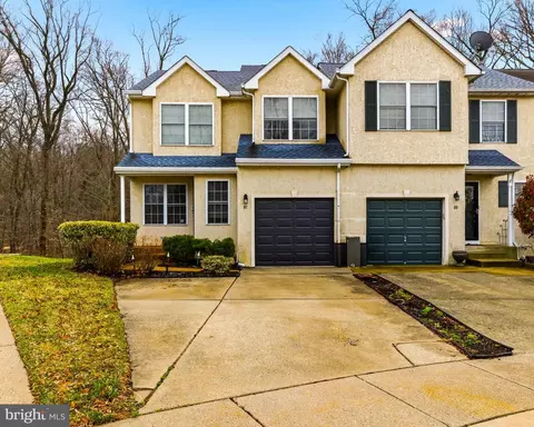 91 Arbour Ct, Sewell, NJ 08080