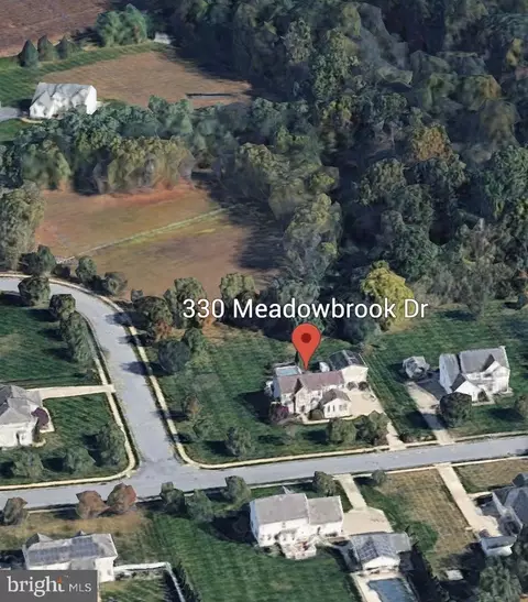 330 Meadowbrook Dr, Monroeville, NJ 08343