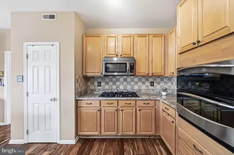 Kitchen - 17 Polo Run, Mickleton, NJ 08056 photo 3 of 5