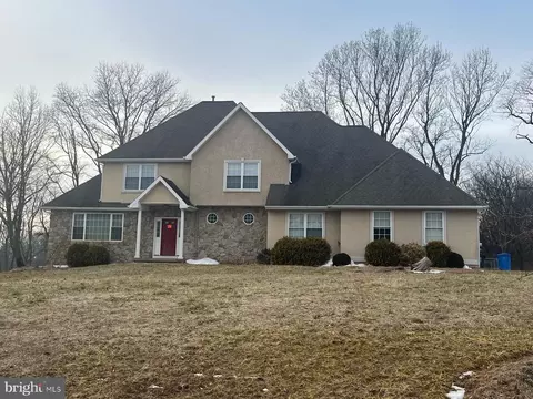 112 Jules Dr, Swedesboro, NJ 08085