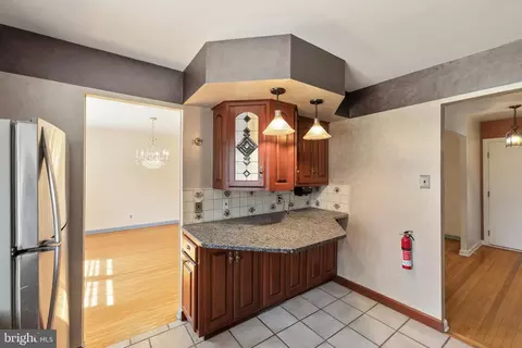 Kitchen - 413 Columbia Ave, Pitman, NJ 08071 photo 3 of 4