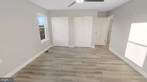 Entry Way - 78 W Tomlin Station Rd, Mickleton, NJ 08056 photo 8 of 9