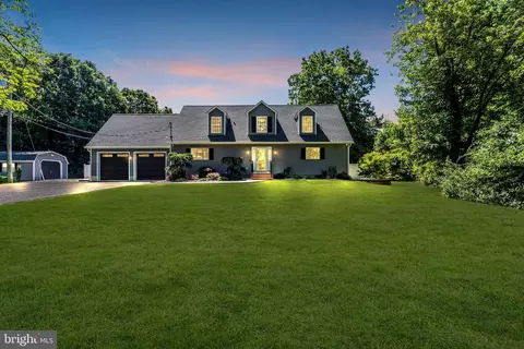 412 Greentree Rd, Sewell, NJ 08080