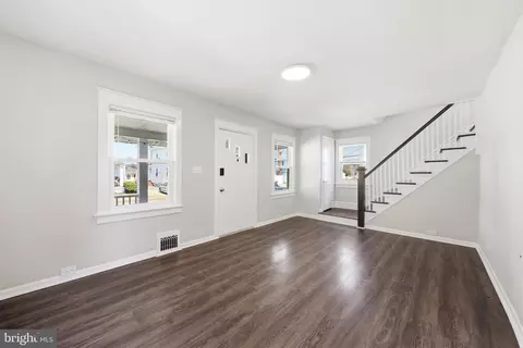 Living - 347 Harding Ct, Pitman, NJ 08071 photo 1 of 3