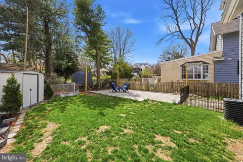 Exterior - 347 Harding Ct, Pitman, NJ 08071 photo 8 of 11