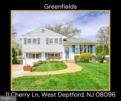 11 Cherry Ln, West Deptford, NJ 08096