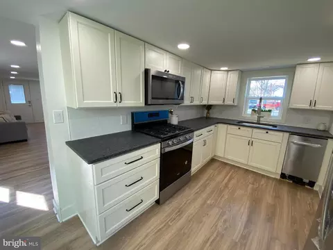 Kitchen - 105 3rd Ave, Pitman, NJ 08071 photo 1 of 5