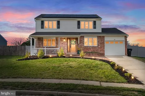 13 Deerfield Ln, Sewell, NJ 08080