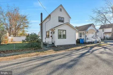 723 Pitman Ave, National Park, NJ 08063