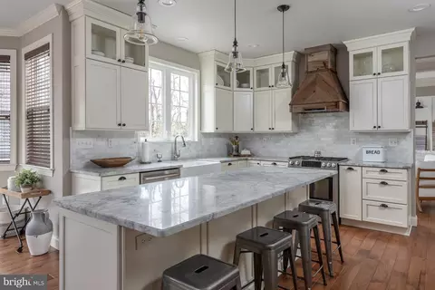Kitchen - 808 Derius Dr, Mickleton, NJ 08056 photo 2 of 7
