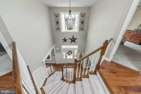 Entry Way - 808 Derius Dr, Mickleton, NJ 08056 photo 11 of 13