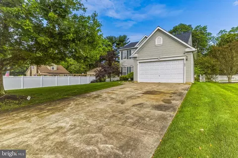 303 Kali Ln, Williamstown, NJ 08094