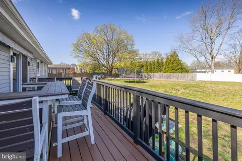 Exterior - 427 Birch Dr, Mickleton, NJ 08056 photo 3 of 10