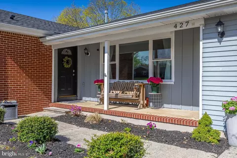 Exterior - 427 Birch Dr, Mickleton, NJ 08056 photo 2 of 10