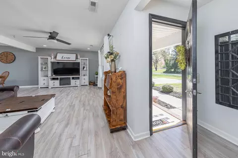 Entry Way - 427 Birch Dr, Mickleton, NJ 08056 photo 1 of 1