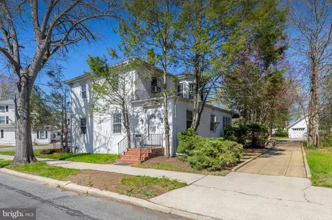 54 State St, Glassboro, NJ 08028
