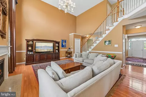 Living - 51 Forage Dr, Mickleton, NJ 08056 photo 5 of 5