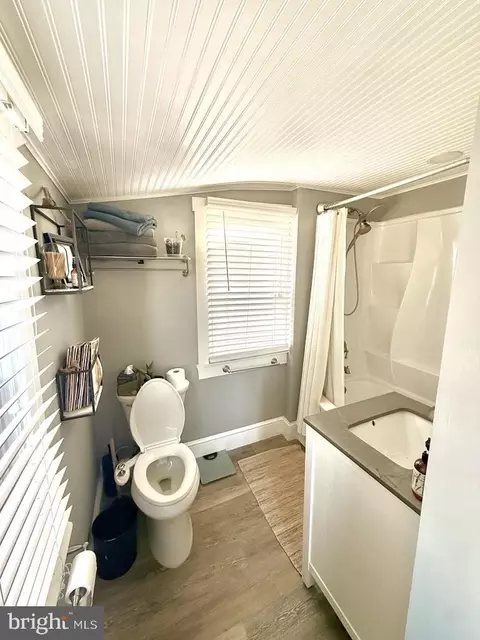 Bath - 65 Arbutus Ave, Pitman, NJ 08071 photo 1 of 4