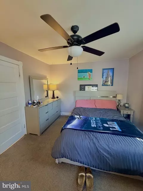 Bedroom - 65 Arbutus Ave, Pitman, NJ 08071 photo 4 of 6