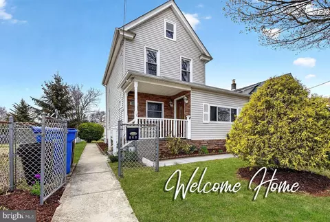 806 Hessian Ave, National Park, NJ 08063