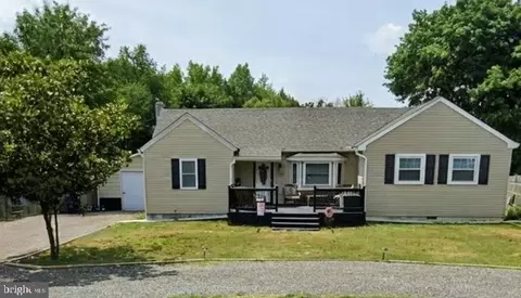 1917 West Blvd, Malaga, NJ 08328