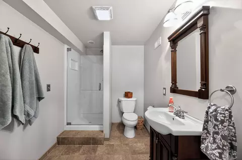 Bath - 436 Elm Ave, Pitman, NJ 08071 photo 4 of 4