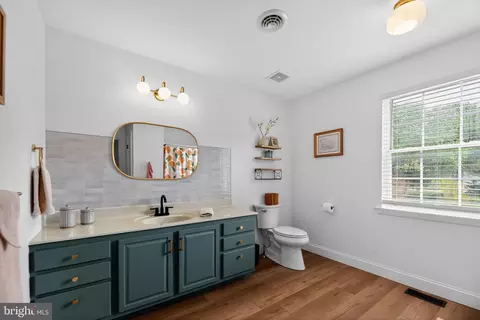 Bath - 436 Elm Ave, Pitman, NJ 08071 photo 3 of 4