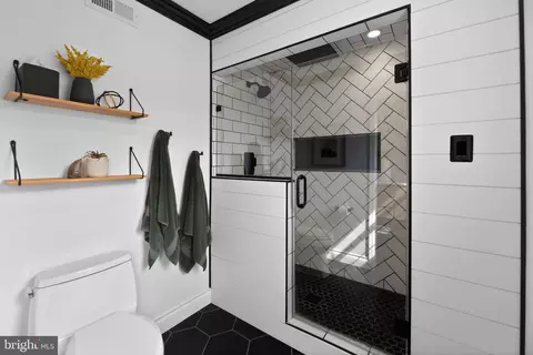 Bath - 436 Elm Ave, Pitman, NJ 08071 photo 2 of 4