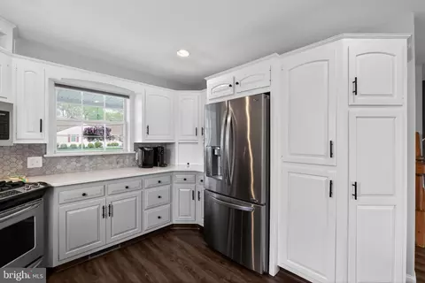 Kitchen - 436 Elm Ave, Pitman, NJ 08071 photo 2 of 4