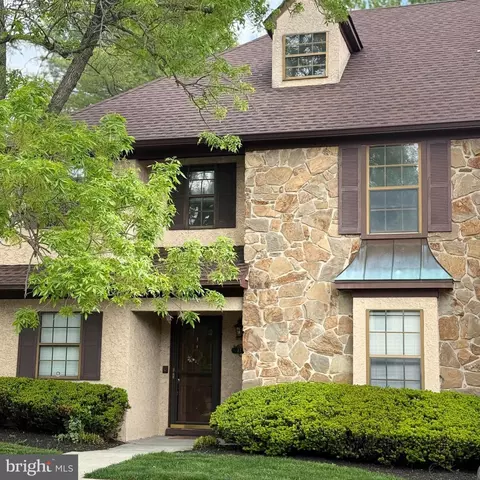 16 N Maple St #A2, Woodbury, NJ 08096