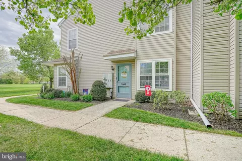 2207 Tanglewood Ct, Sewell, NJ 08080