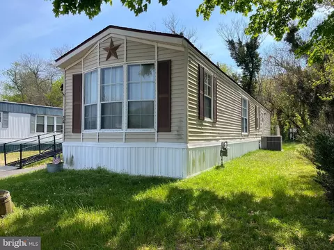 4191 Lake Rd, Newfield, NJ 08344