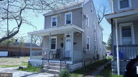 671 N Broad St, Woodbury, NJ 08096