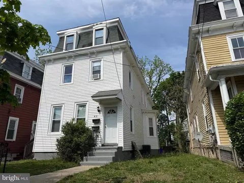 40 High St, Woodbury, NJ 08096