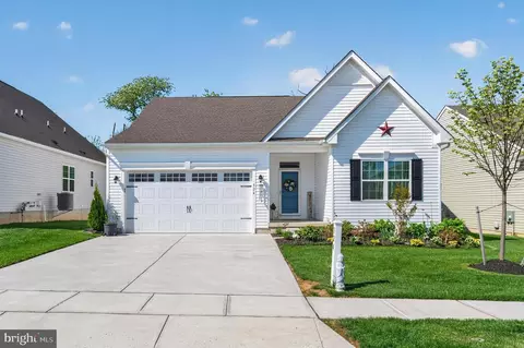 324 Taft Dr, Swedesboro, NJ 08085