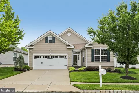 39 Danbury Rd, Woolwich Township, NJ 08085