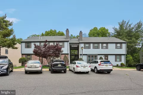 4 Edward Rutledge, Turnersville, NJ 08012