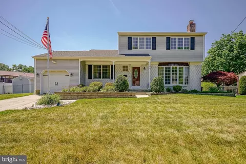 180 Ward Ln, Williamstown, NJ 08094