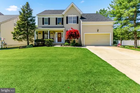 65 Fox Hollow Ln, Sewell, NJ 08080