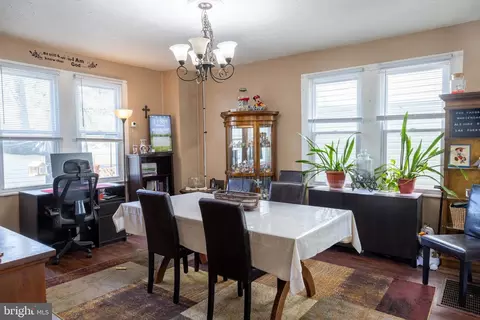 Dining - 116 West Ave, Pitman, NJ 08071 photo 1 of 1