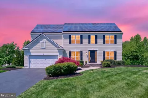 4 Randolph Ct, Mickleton, NJ 08056